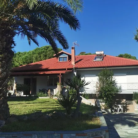 160 S.m Unique Luxury House Vakantiehuis *