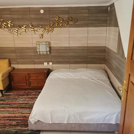 160 S.m Unique Luxury House Vakantiehuis Nea Kallikrateia