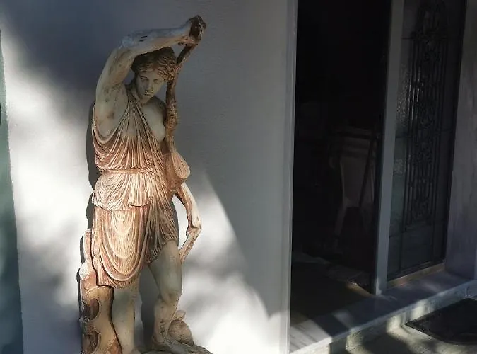 160 S.m Unique Luxury House